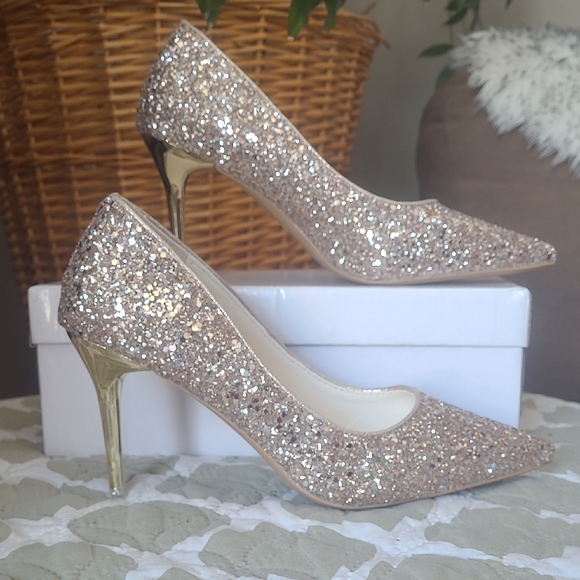 Shoes - Gold Glitter Stiletto Heels
